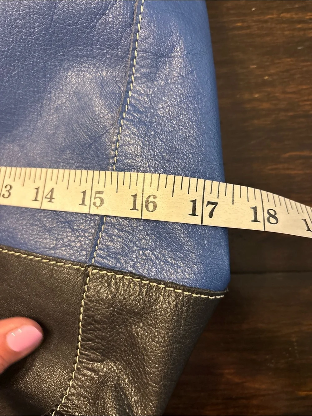 Gianni Chiarini spacious blue